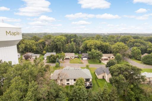 1985 Cope Avenue E, Saint Paul, MN 55109