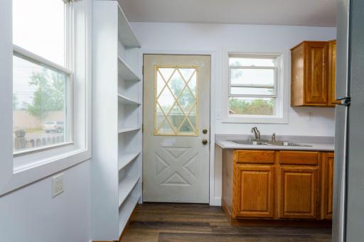 1756 Norfolk Avenue, Saint Paul, MN 55116