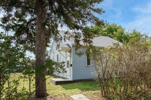 1756 Norfolk Avenue, Saint Paul, MN 55116