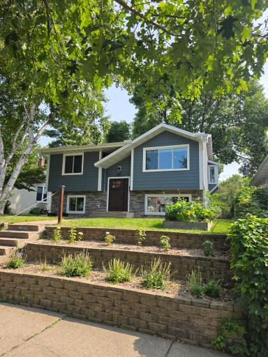 2807 Ulysses Street NE, Minneapolis, MN 55418