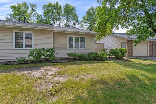 9326 Ranchview Lane N, Maple Grove, MN 55369