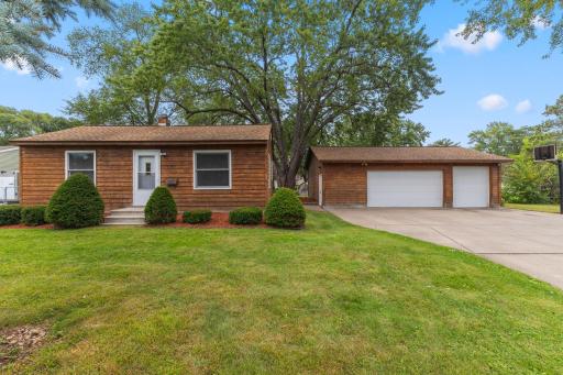 9131 Oakland Avenue S, Minneapolis, MN 55420