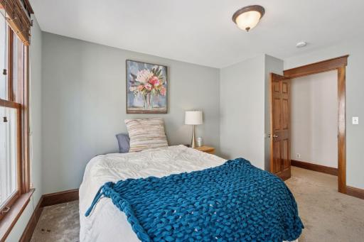 3437 Chicago Avenue, Minneapolis, MN 55407