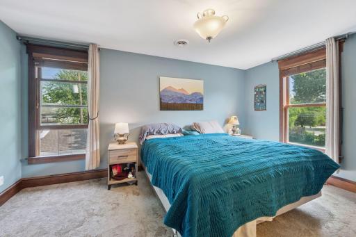 Upstairs owner's suite - has spacious bedroom, ensuite bath and walk-in closet