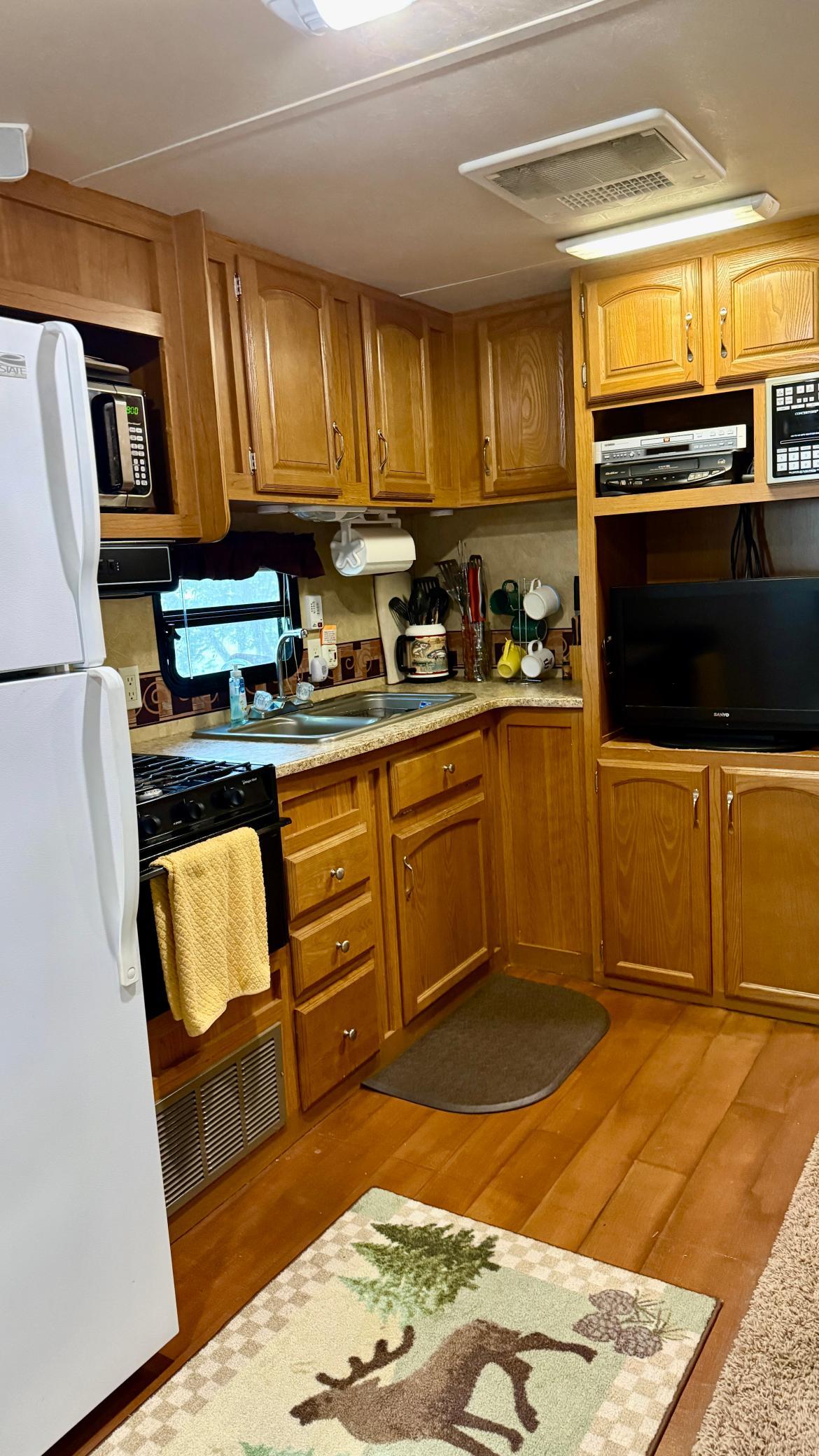 Kitchen in Camper #1 .JPG