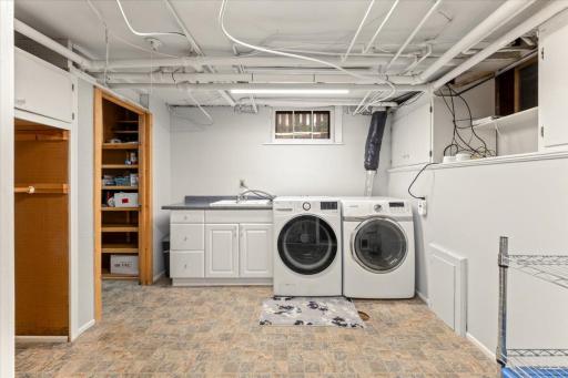 4757 Dupont Avenue S, Minneapolis, MN 55419