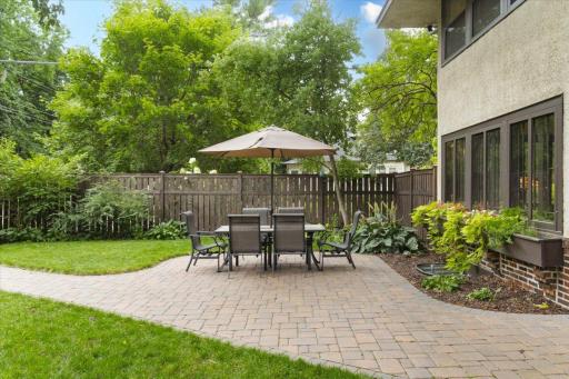 4757 Dupont Avenue S, Minneapolis, MN 55419