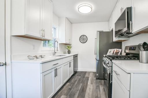 5608 Vera Cruz Avenue N, Minneapolis, MN 55429