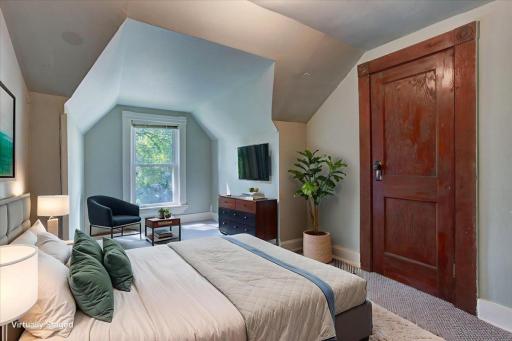 35-710A0321_2_3_4_5pp-Edit - Bedroom - Modern - 73.jpg