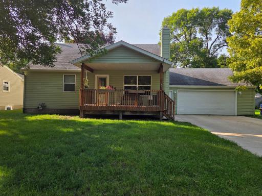 708 10th Avenue SE, Waseca, MN 56093