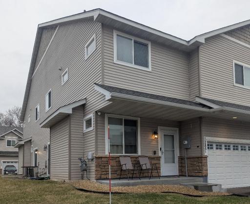 1285 County Road D Circle E, B, Maplewood, MN 55109