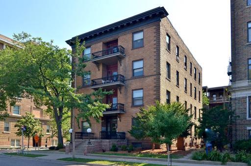 Photo for 1401 Willow Street, 4, Minneapolis, MN 55403 - listing #6785517 1401_willow_st_MLS_HID735983_ROOMMainExterior.jpg