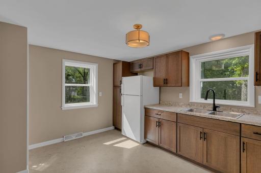 835 34th Avenue N, Saint Cloud, MN 56303