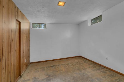 835 34th Avenue N, Saint Cloud, MN 56303