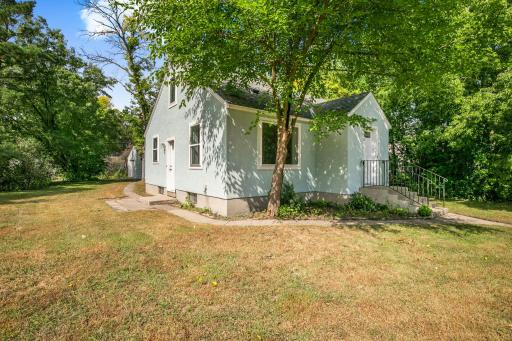 835 34th Avenue N, Saint Cloud, MN 56303