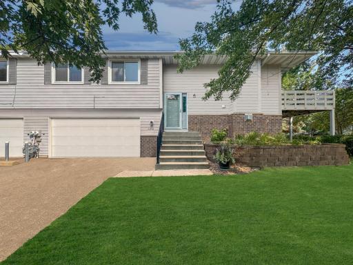 11252 Vessey Avenue S, Minneapolis, MN 55437