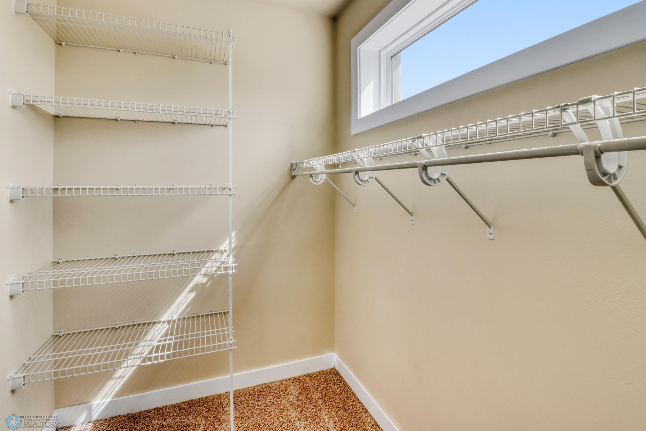 Upstairs Bedroom1_closet.JPG
