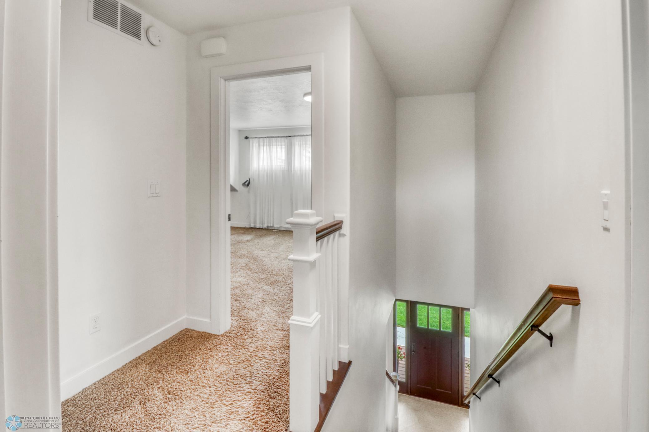Upstairs1_2.JPG