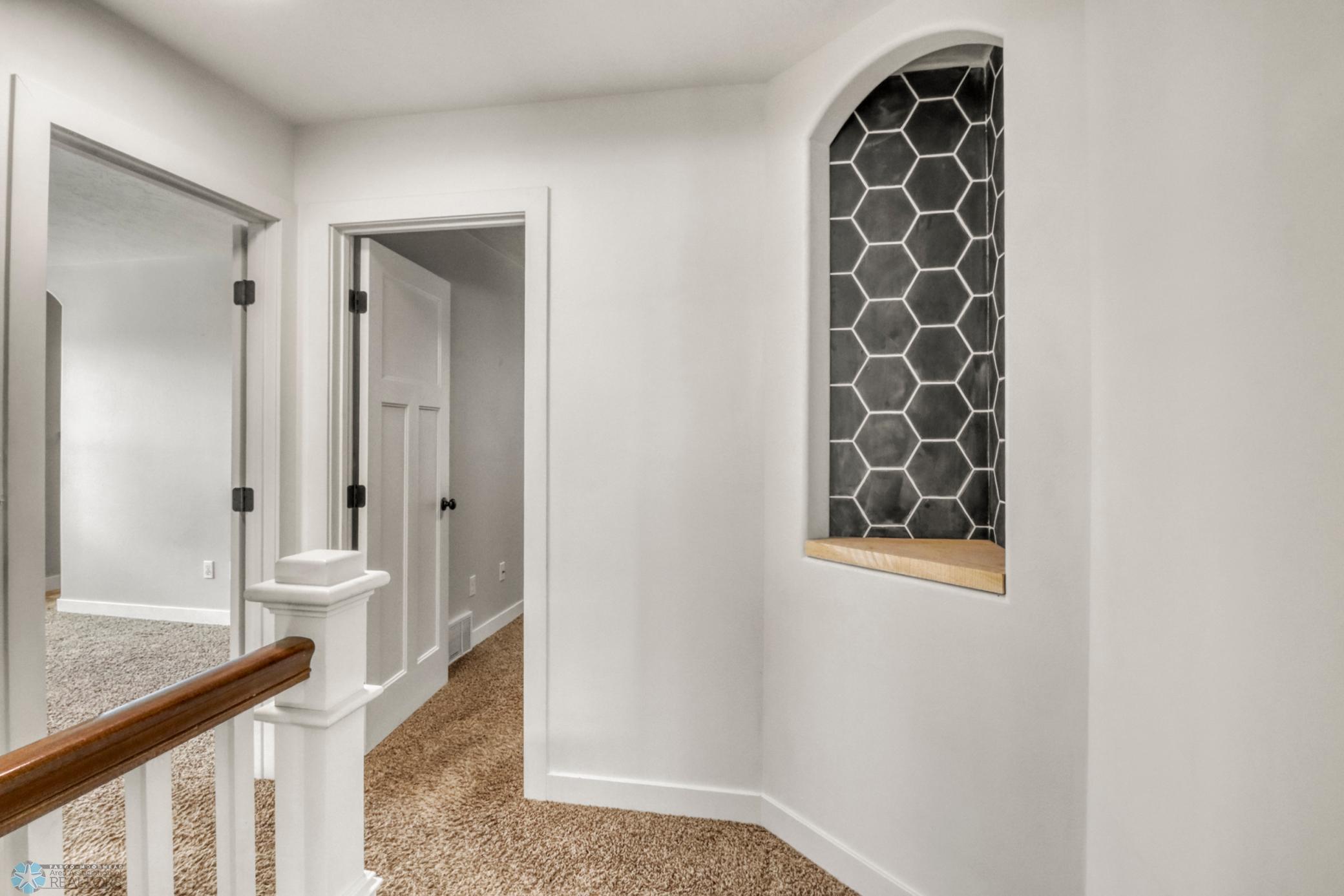 Upstairs1_1.JPG