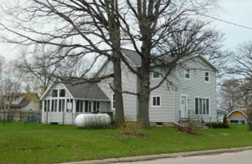 413 2nd Avenue S, Erskine, MN 56535