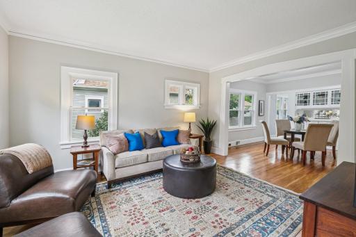 3219 Dupont Avenue N, Minneapolis, MN 55412