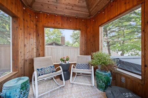 3425 Warner Lane, Mound, MN 55364