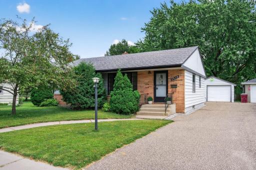 1016 Bidwell Street, Saint Paul, MN 55118