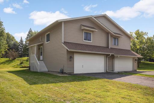 6695 Kara Drive, Eden Prairie, MN 55346