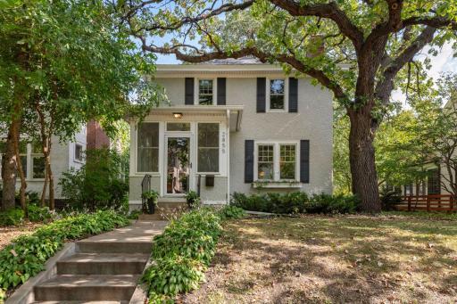 2855 Irving Avenue S, Minneapolis, MN 55408
