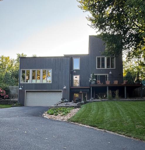 4678 Olson Lake Trail N, Saint Paul, MN 55128