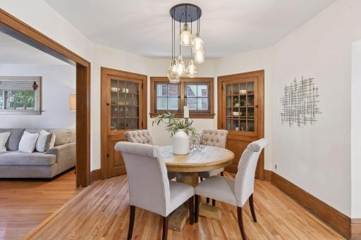 2133 Berkeley Avenue, Saint Paul, MN 55105