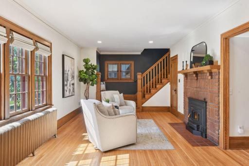 2133 Berkeley Avenue, Saint Paul, MN 55105