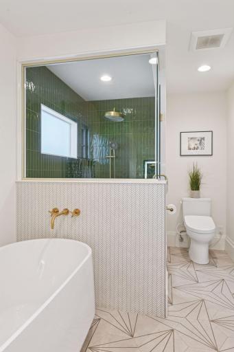 How much time would you spend in this luxury bath?
