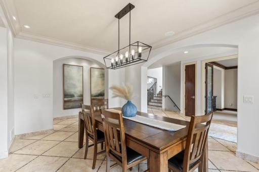 9727 Sky Lane, Eden Prairie, MN 55347