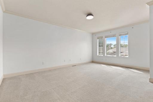 9727 Sky Lane, Eden Prairie, MN 55347