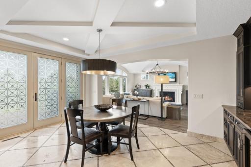 9727 Sky Lane, Eden Prairie, MN 55347