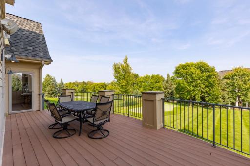 9727 Sky Lane, Eden Prairie, MN 55347