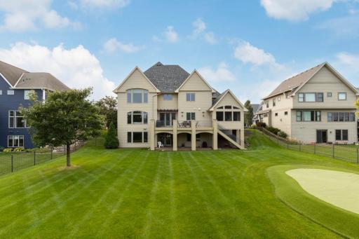 9727 Sky Lane, Eden Prairie, MN 55347