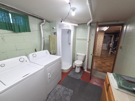 537 E Ronning Avenue, Appleton, MN 56208