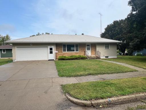 Photo for 537 E Ronning Avenue, Appleton, MN 56208 - listing #6785885 537 E Ronning Avenue, Appleton, MN 56208
