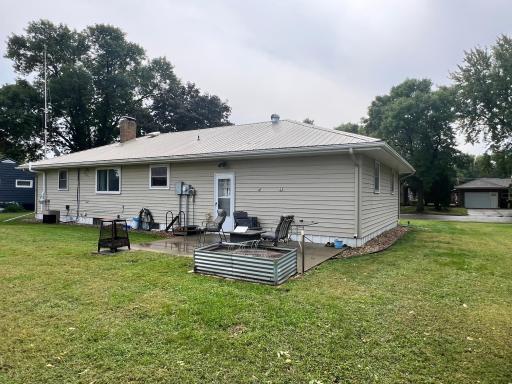 537 E Ronning Avenue, Appleton, MN 56208