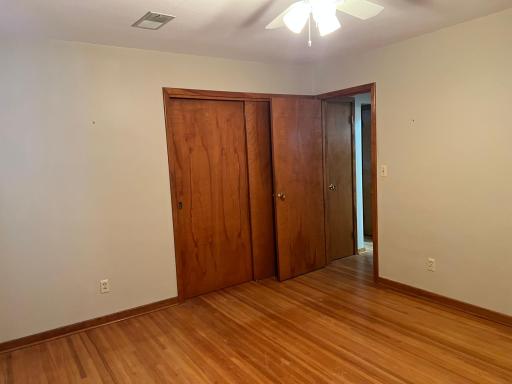 537 E Ronning Avenue, Appleton, MN 56208