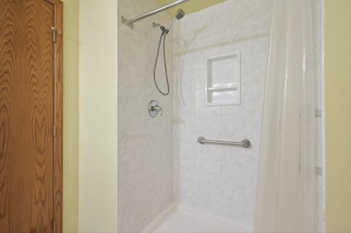 7378 Joliet Avenue S, Cottage Grove, MN 55016