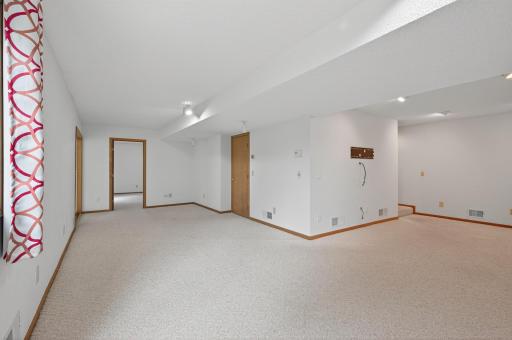 7378 Joliet Avenue S, Cottage Grove, MN 55016