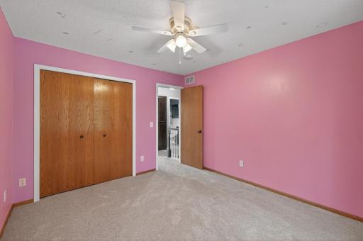 7378 Joliet Avenue S, Cottage Grove, MN 55016