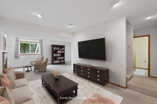 7378 Joliet Avenue S, Cottage Grove, MN 55016
