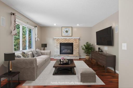 7378 Joliet Avenue S, Cottage Grove, MN 55016