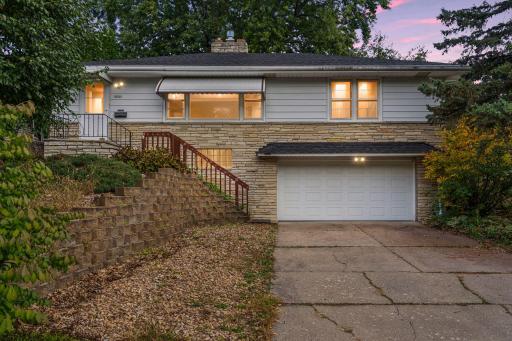3530 Beard Avenue N, Robbinsdale, MN 55422