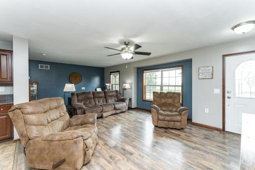 11150 County 2, Spring Valley, MN 55975