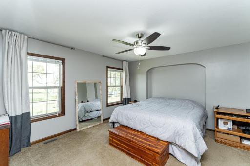 11150 County 2, Spring Valley, MN 55975